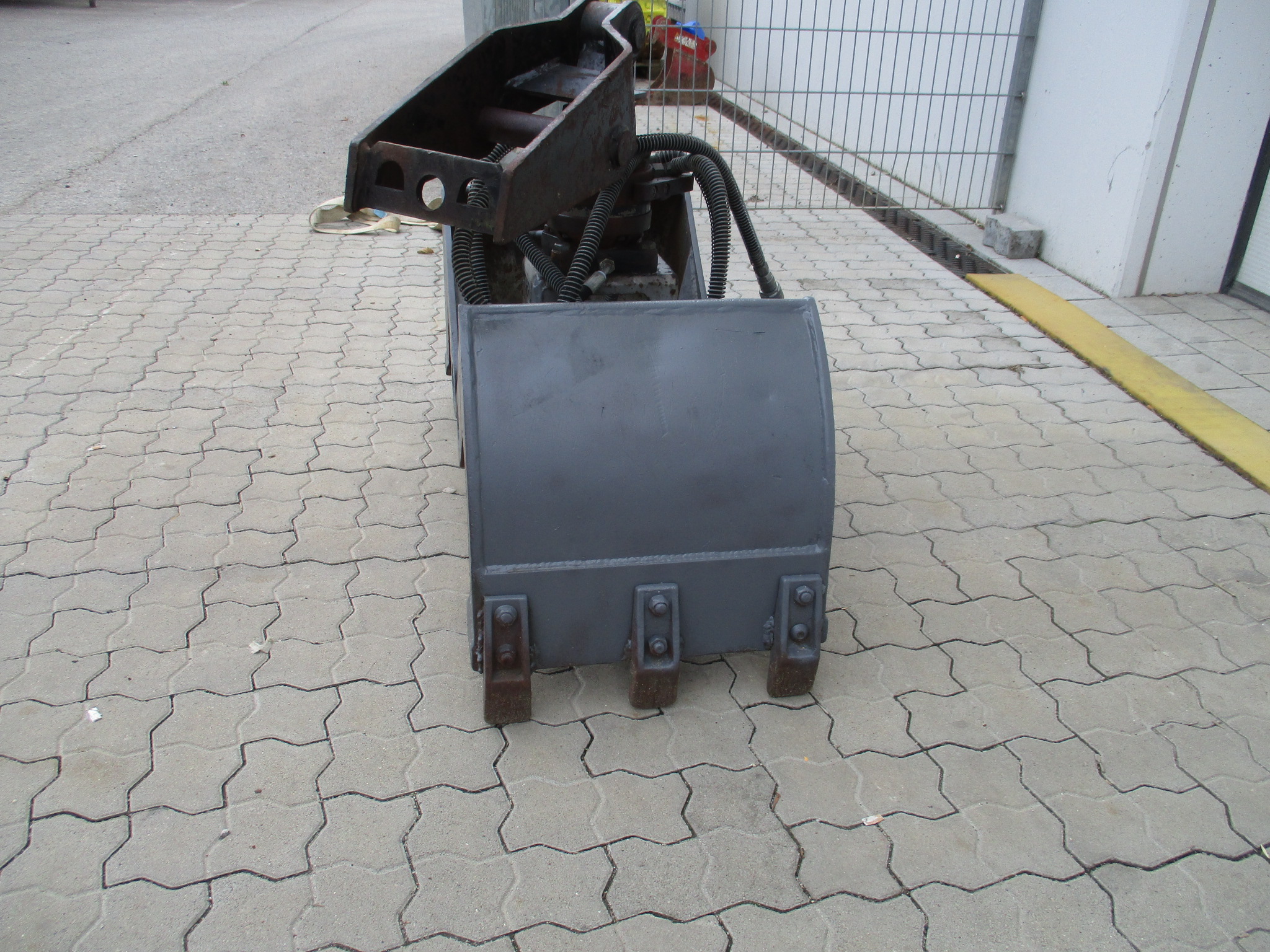 Zweischalengreifer Pendelgreifer Cobra – Bild 4